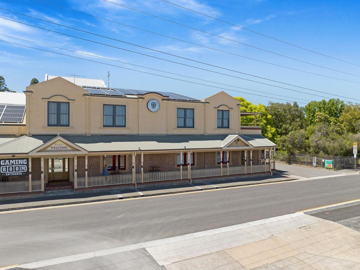 The Tanunda Club Guest Suites Exteriér fotografie
